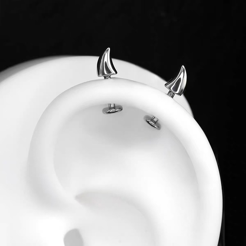 Men'S Accessories Jewelry Sale - Pendientes de cuerno de diablo bonitos