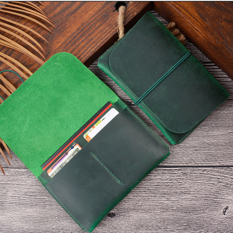 Bifold Leather Wallet - Cartera de Pasaporte de Cuero Genuino
