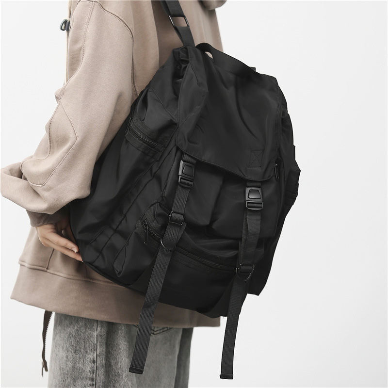 Mochila negra de nailon resist - Men'S Accessories Backpack reseña y precio