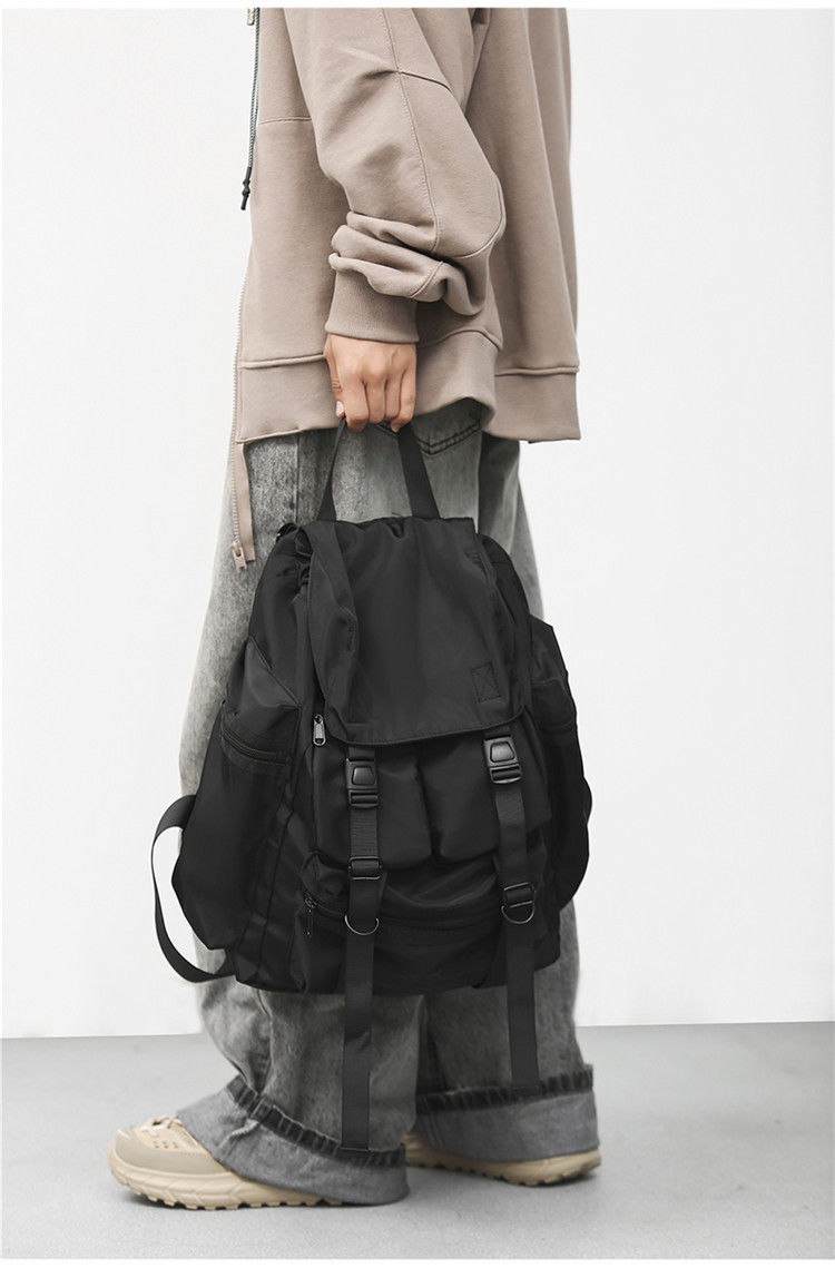 Mochila negra de nailon resist - Men'S Accessories Backpack reseña y precio