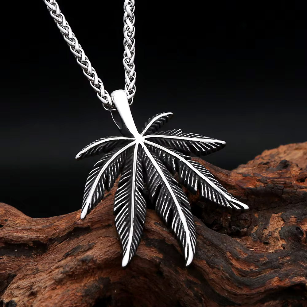 Collar con colgante de hoja de - Men'S Vacation Accessories reseña y precio