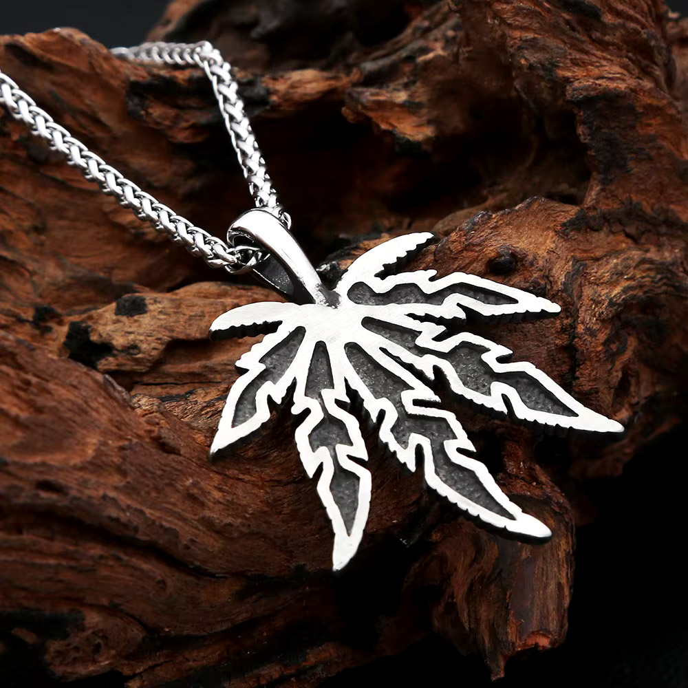 Collar con colgante de hoja de - Men'S Vacation Accessories reseña y precio